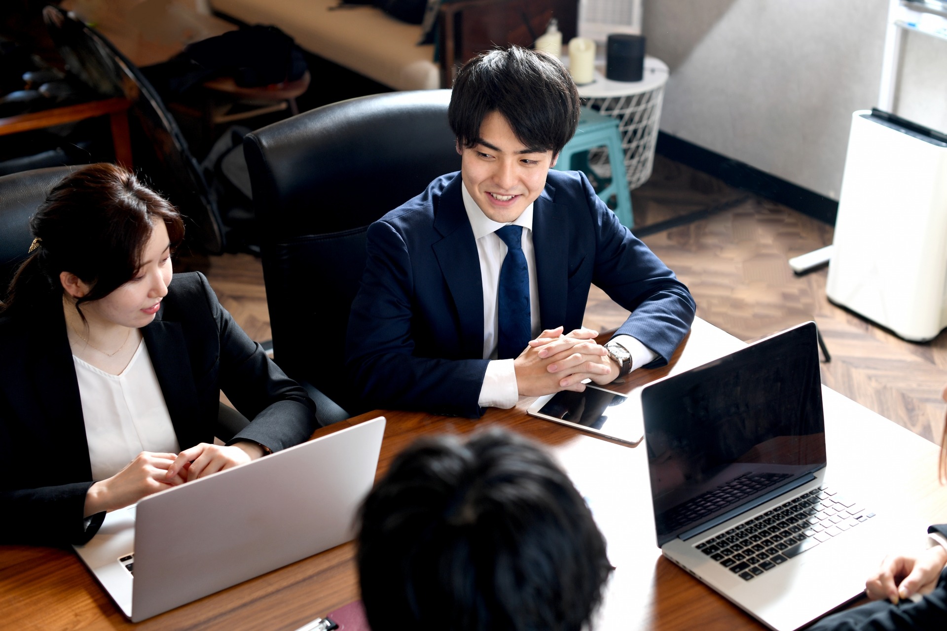 business-meeting-laptop-team